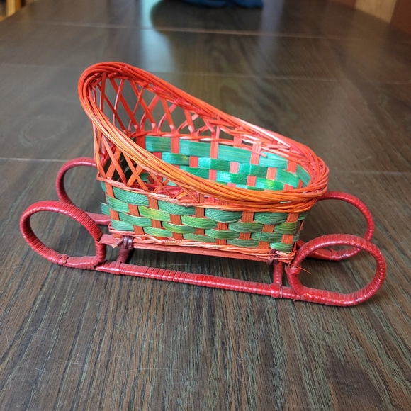 Vintage Reindeer ordament couple in a sleigh basket Holiday - Picture 9 of 16